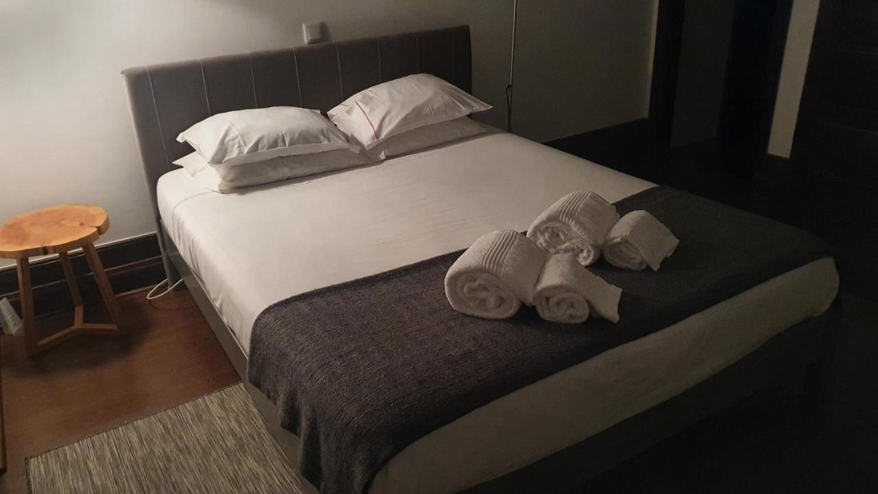 Rosa Biscoito Suites 루소 외부 사진